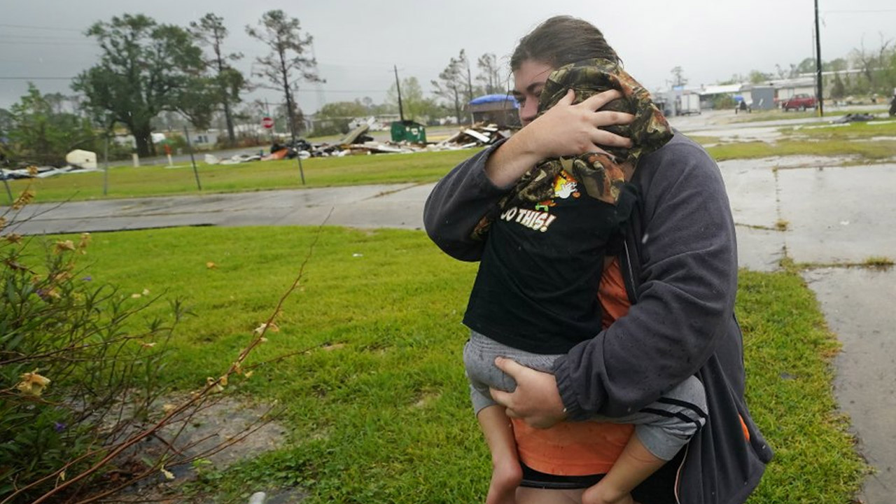 Hurricane Delta makes landfall in southwestern Louisiana – FBC News