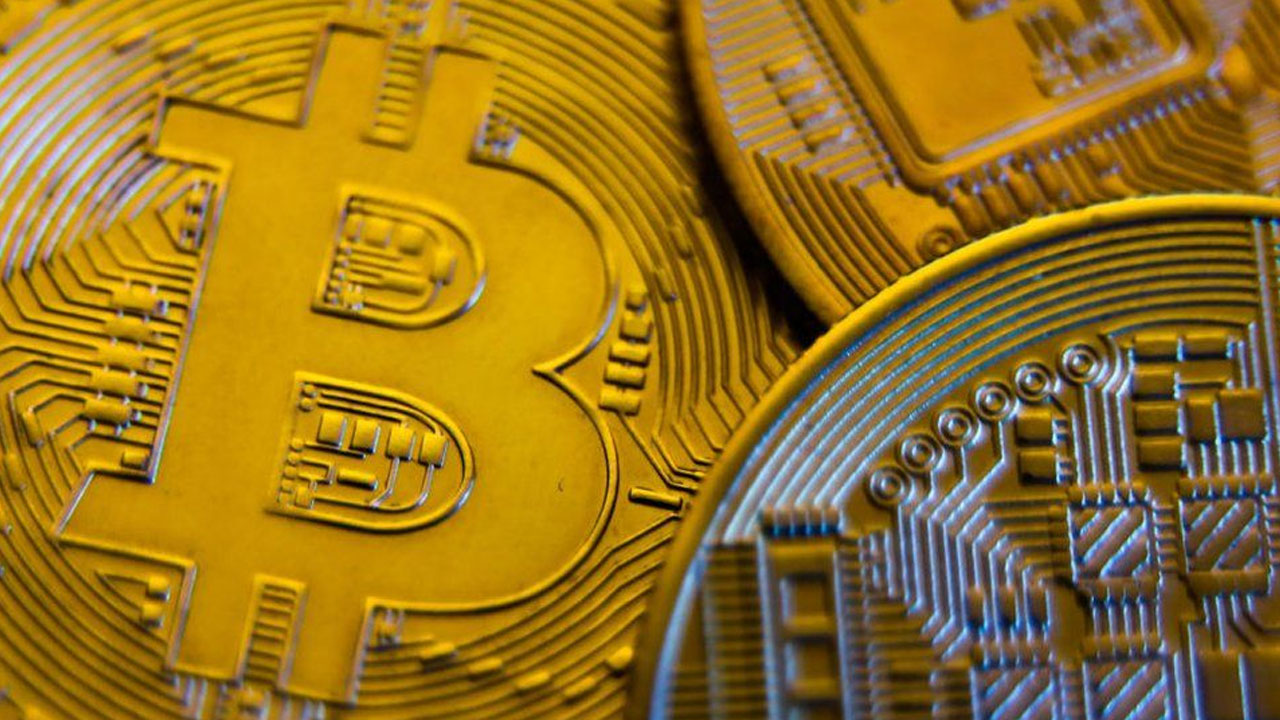 Bitcoin falls further as China cracks down on crypto ...
