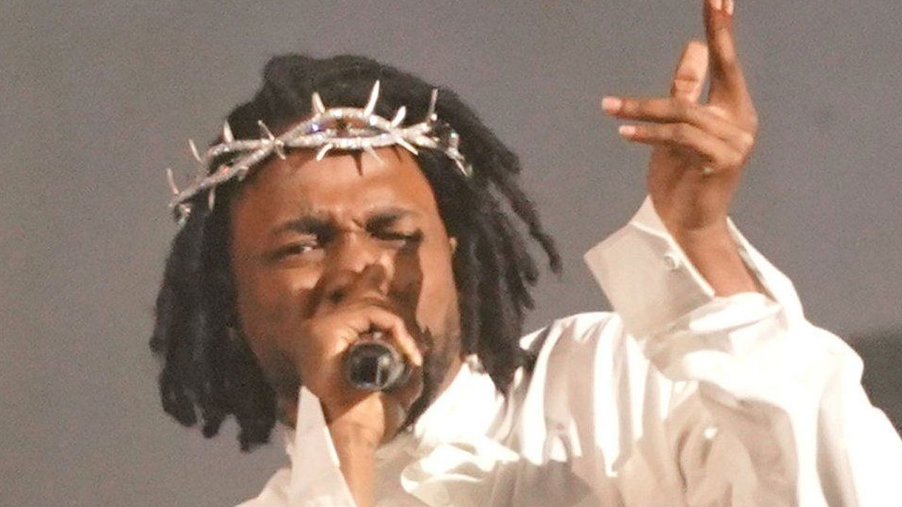 Kendrick Lamar's Glastonbury crown featured 8,000 micro pavé diamonds