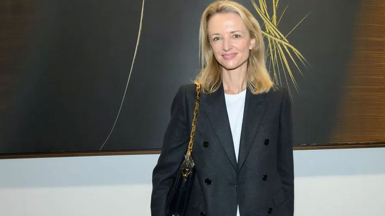 Bernard Arnault Promotes Daughter To Head Dior File photo