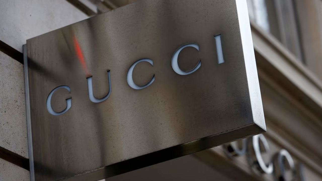 Gucci CEO Bizzarri to exit; Kering names group veteran to run