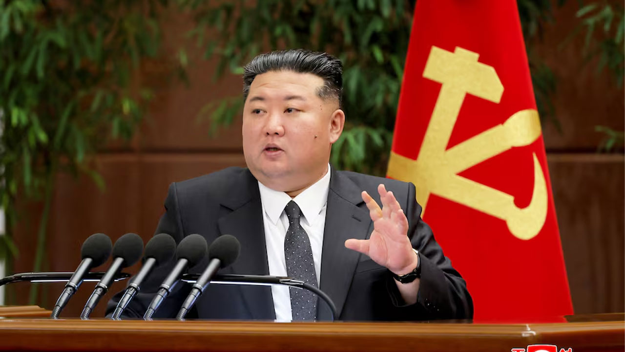 North Korean leader hails troops returning from Russia mission