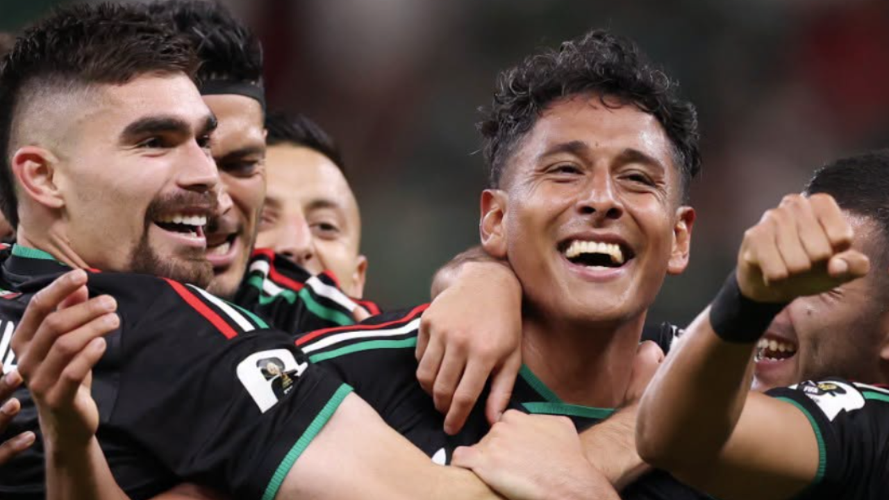 Mexico through to round of 32