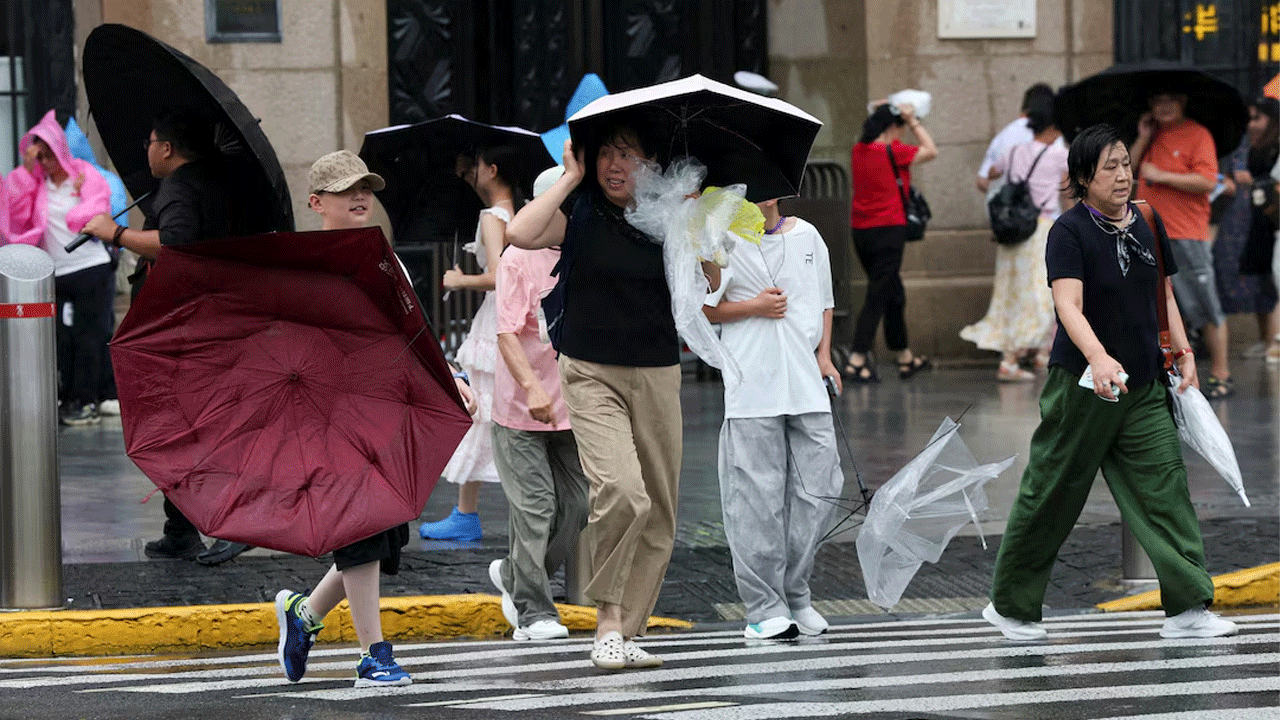 Typhoon Dolphin hits China’s east coast